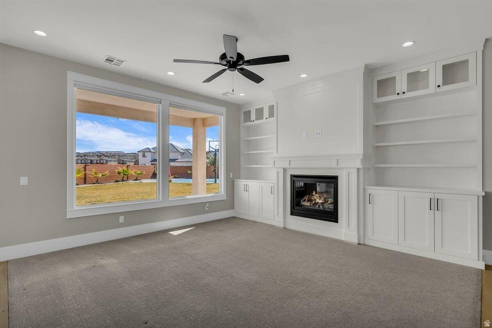 CRIMSON FIELDS PH 3 - Residential