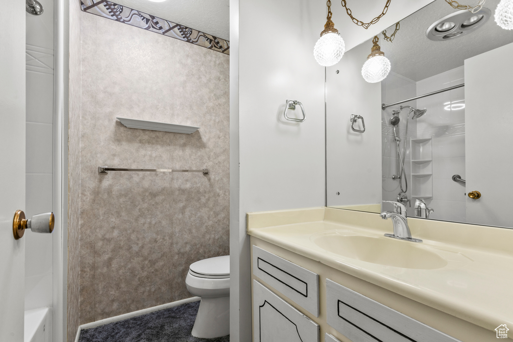 EMERALD HILLS CONDOS - Residential