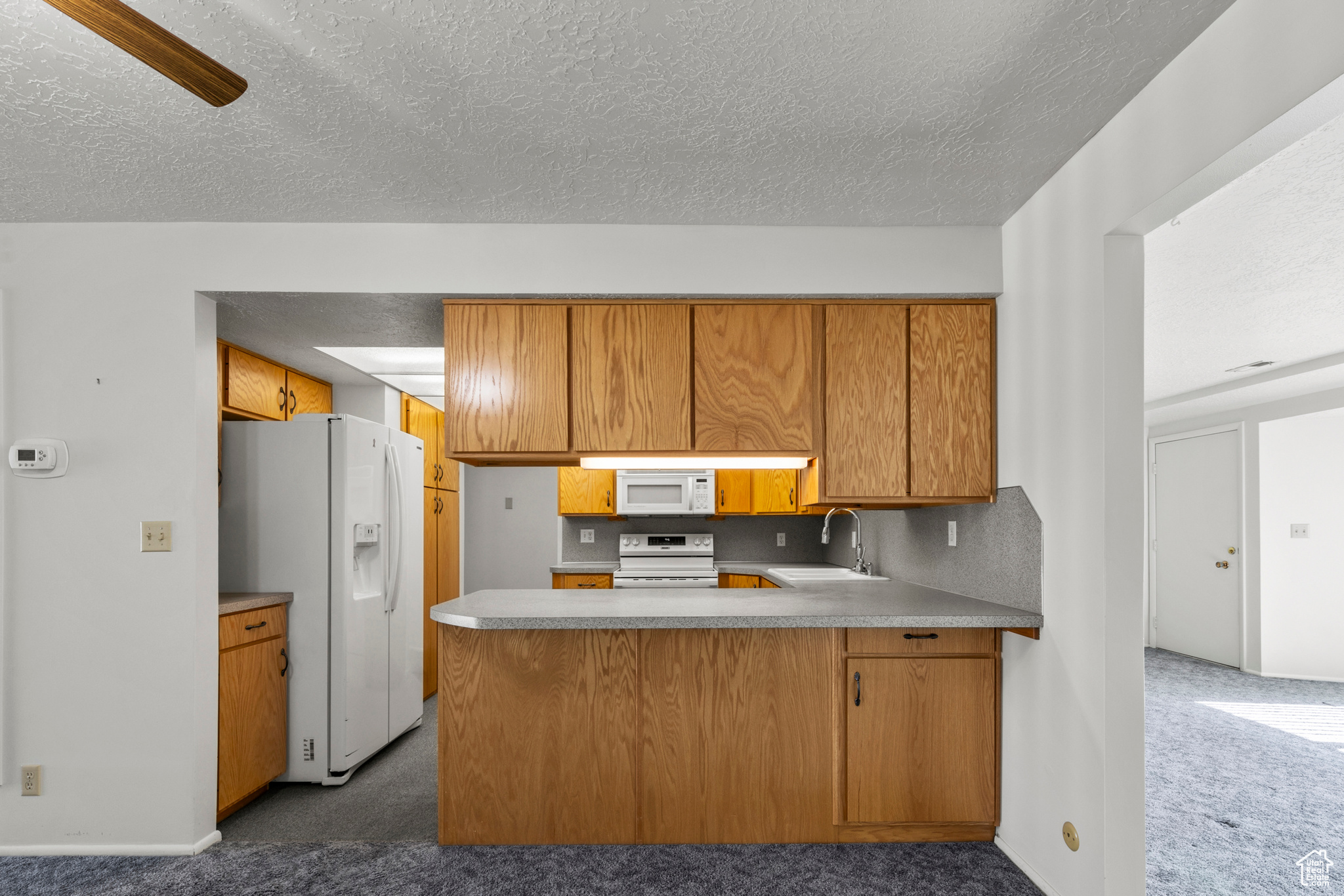 EMERALD HILLS CONDOS - Residential