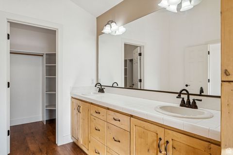Tiny photo for 3994 N NEW LN, Oakley, UT 84055 (MLS # 2111872)