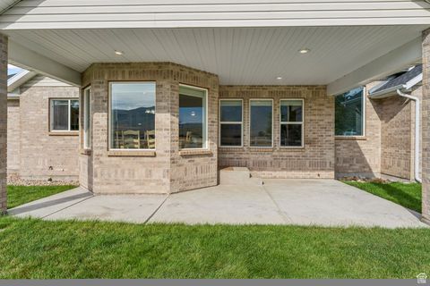 Tiny photo for 3994 N NEW LN, Oakley, UT 84055 (MLS # 2111872)