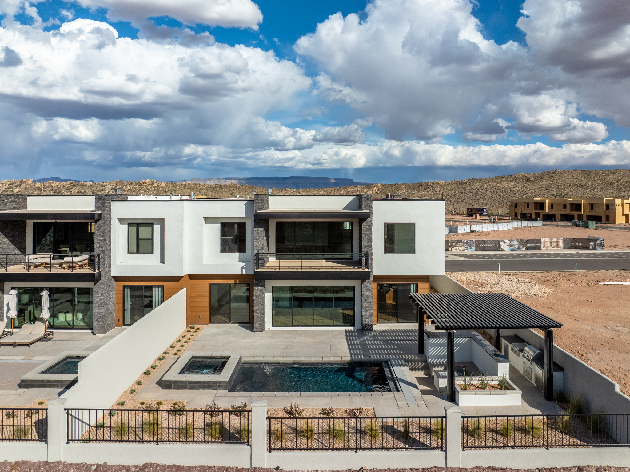ISLAND AT CORAL CANYON - Residential Income
