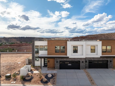 Townhouse For Sale - 1409 N Puesta Del Sol Ln #47<br/> Washington County, Washington, UT 84780