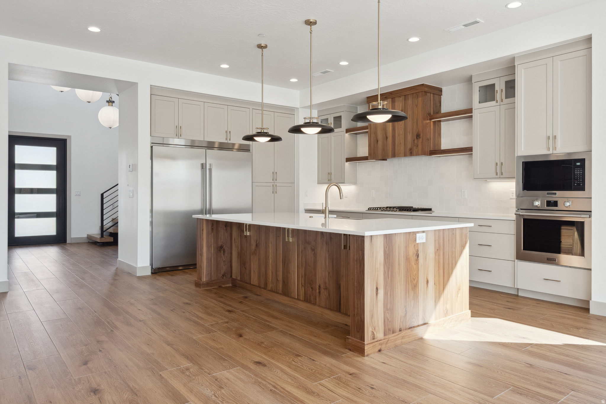 ISLAND AT CORAL CANYON - Residential Income