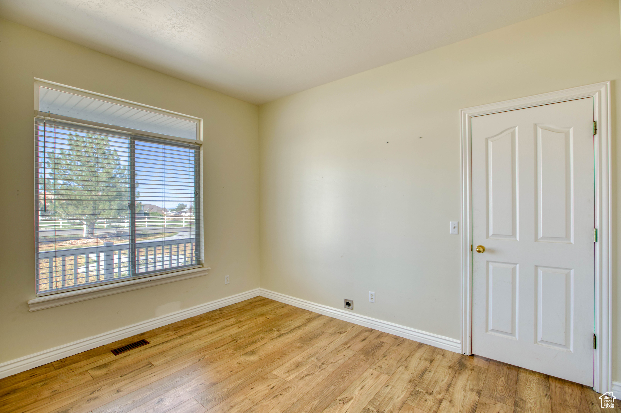 SILVER SPUR RANCHETT - Residential