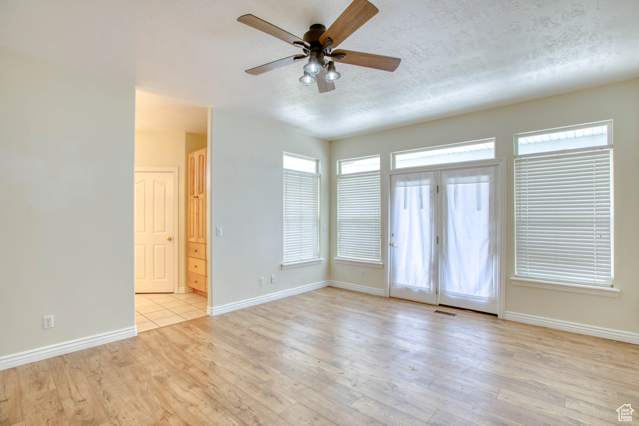 SILVER SPUR RANCHETT - Residential