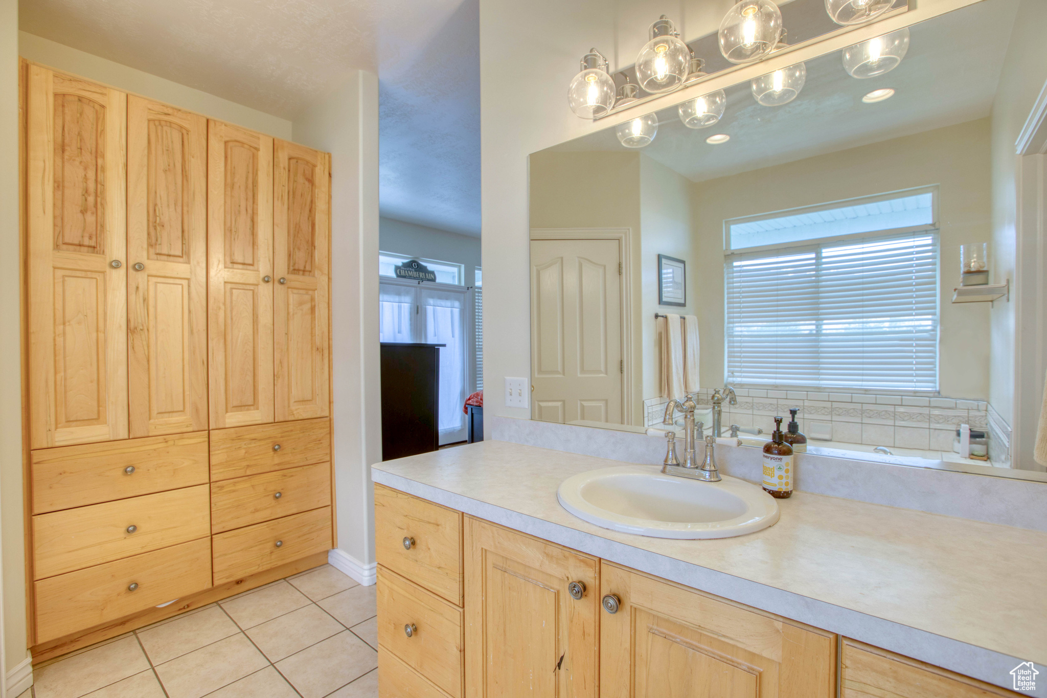 SILVER SPUR RANCHETT - Residential