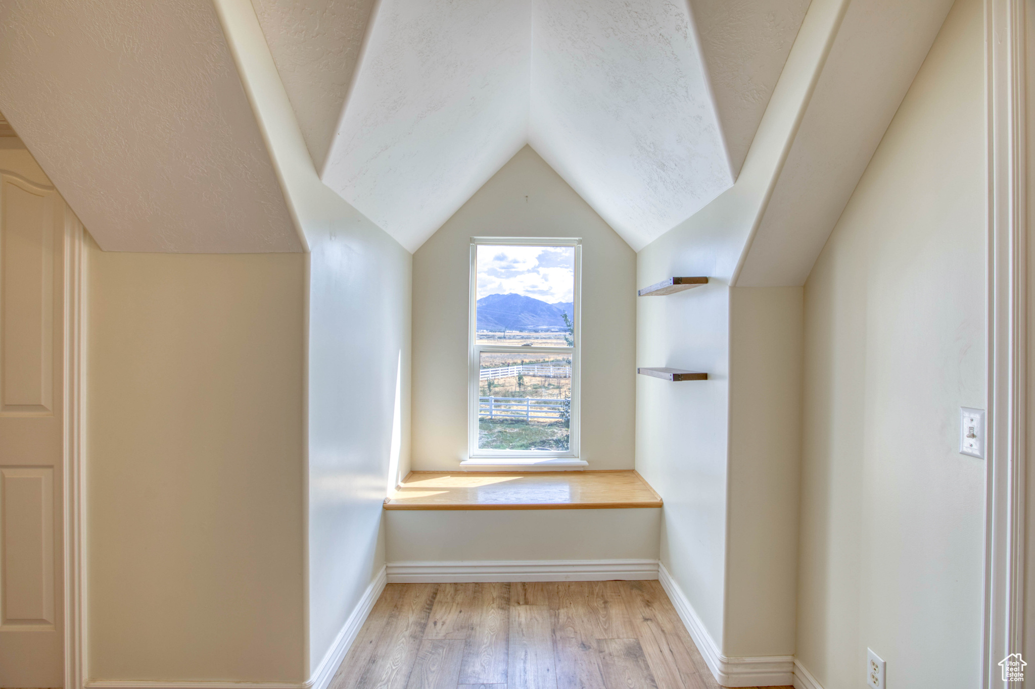 SILVER SPUR RANCHETT - Residential