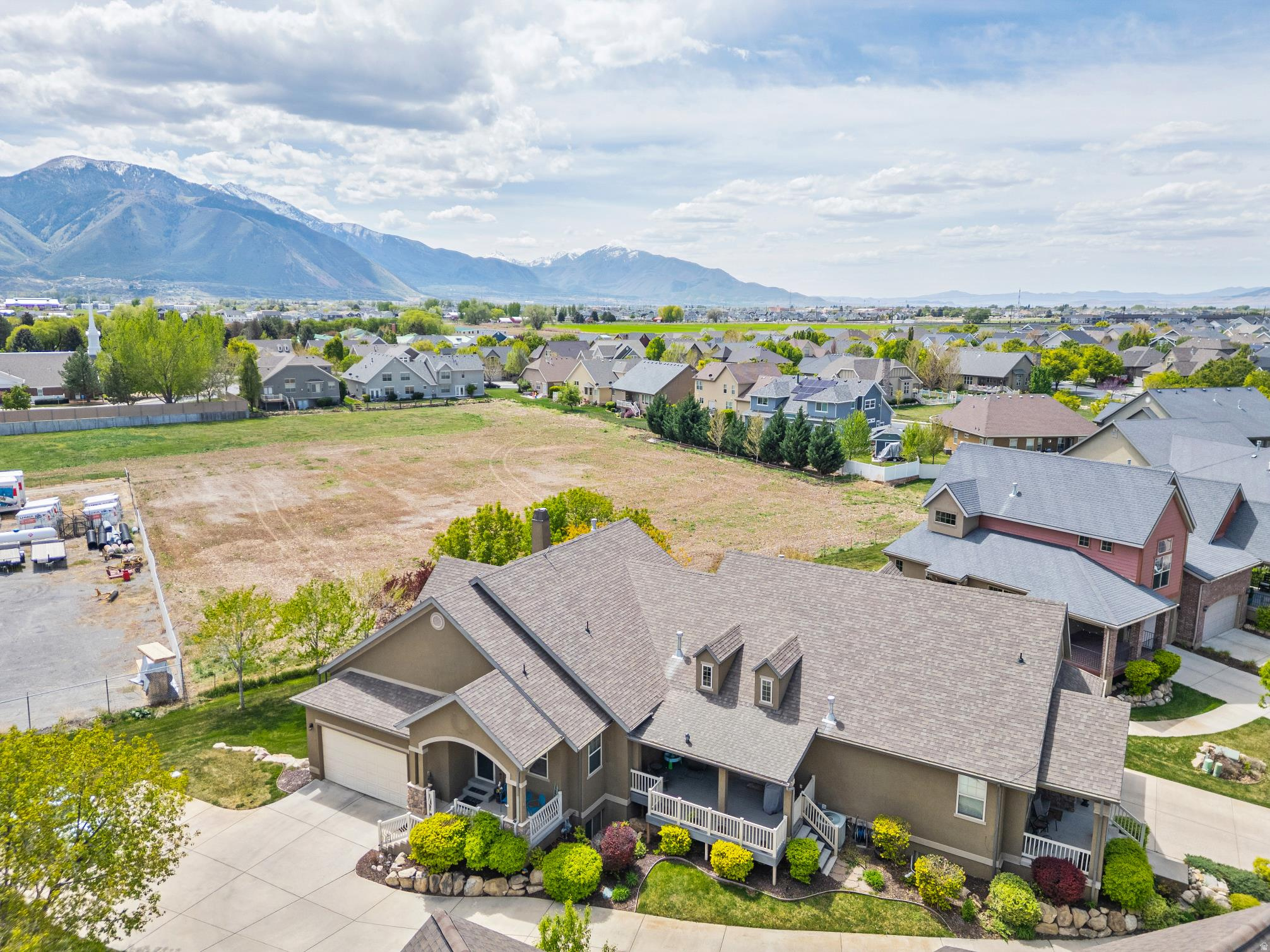 HARVEST PARK - Residential Income