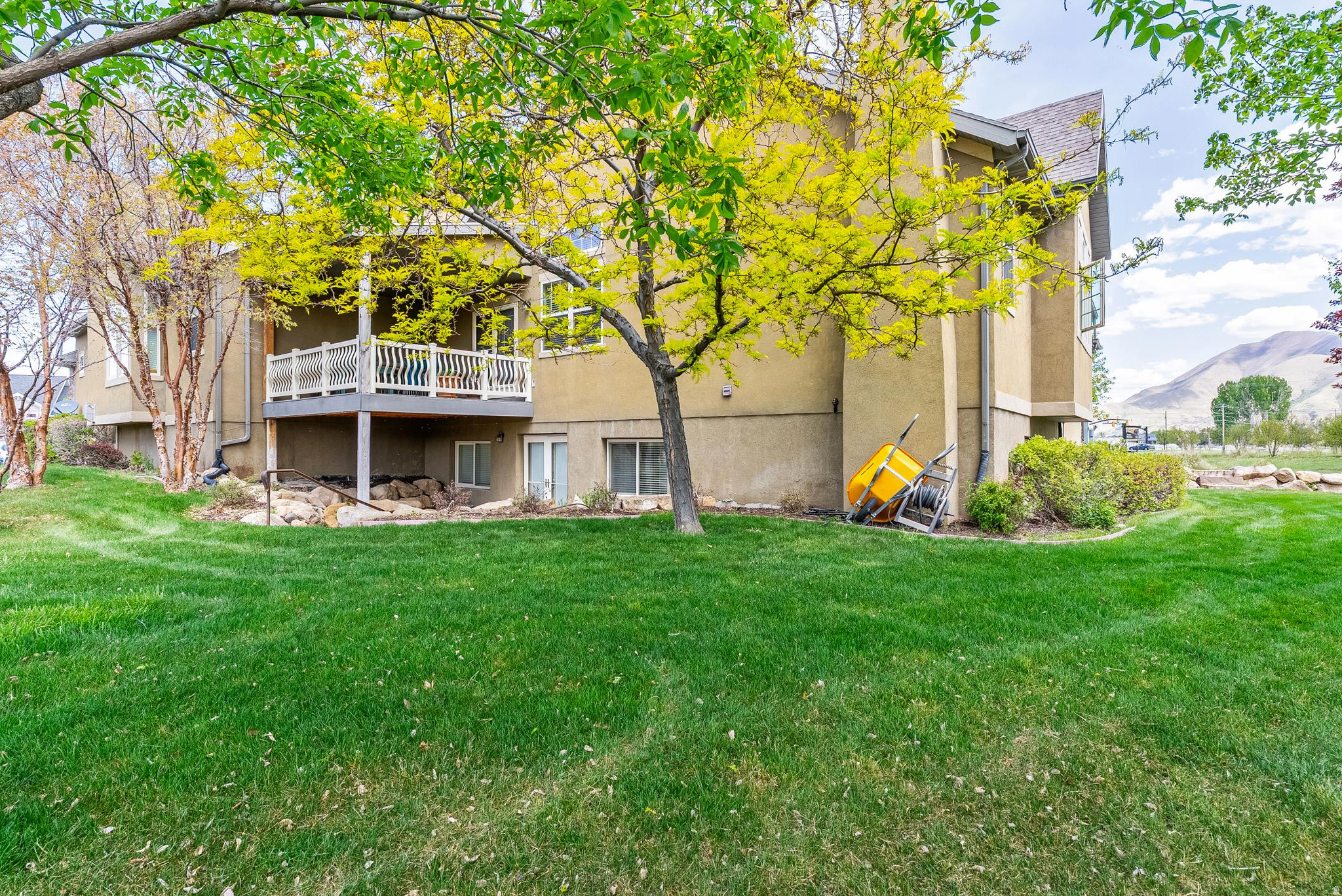 HARVEST PARK - Residential Income