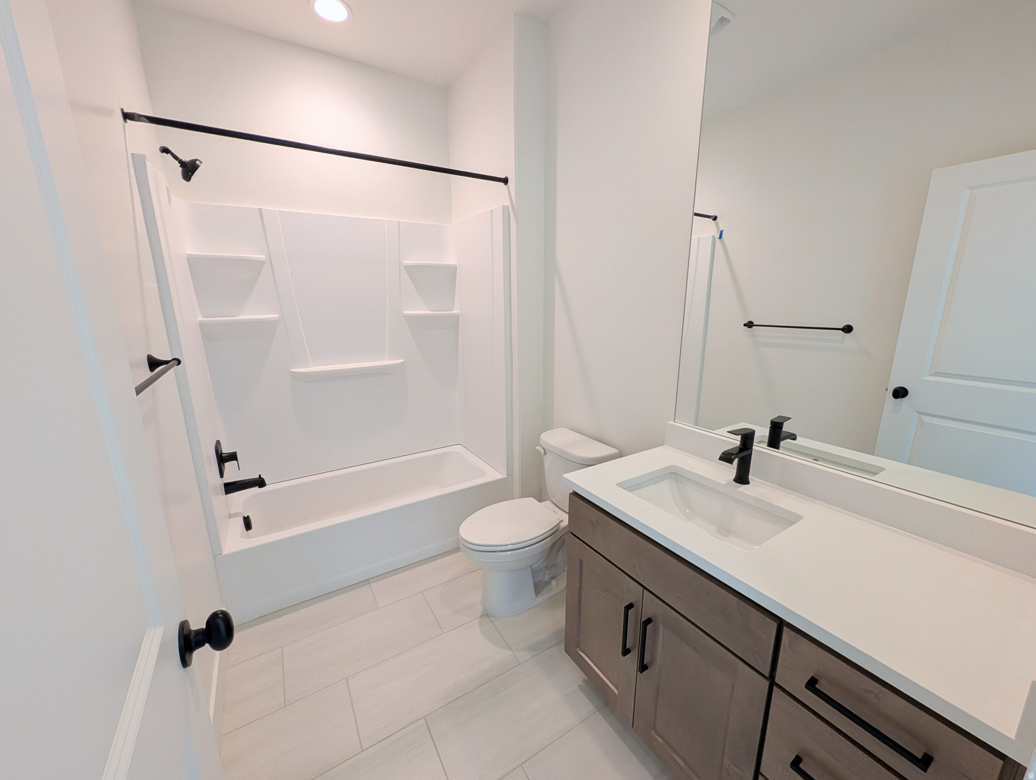 DAYBREAK - Residential