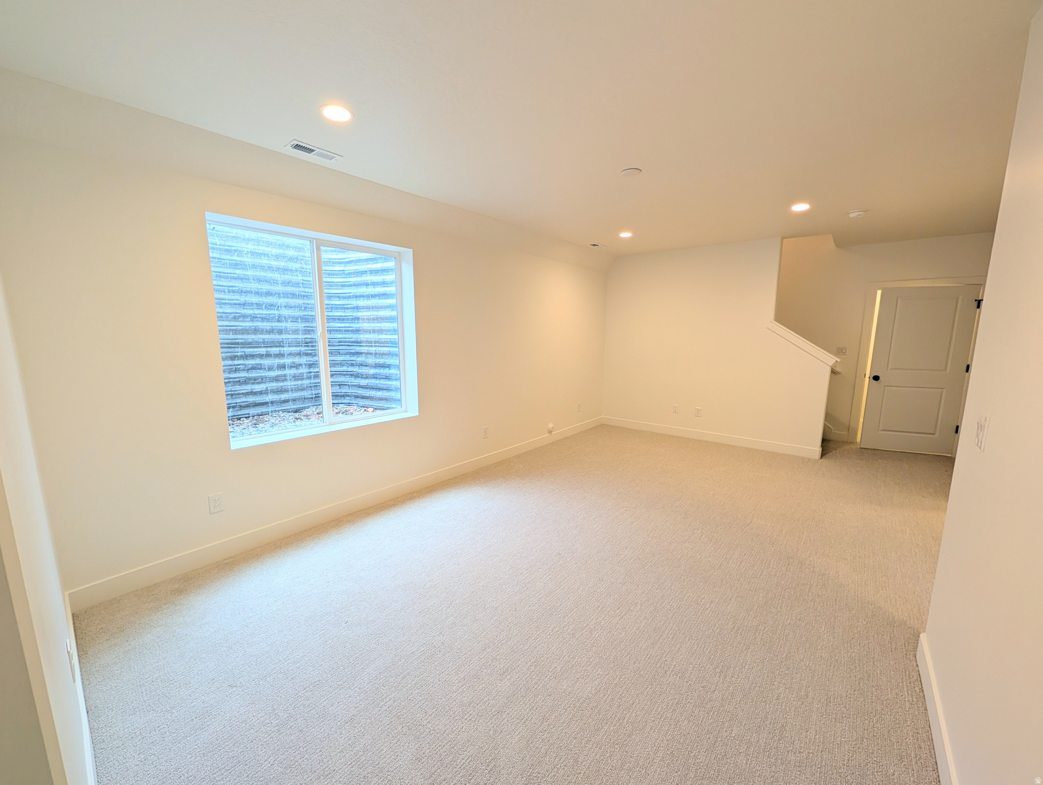 DAYBREAK - Residential