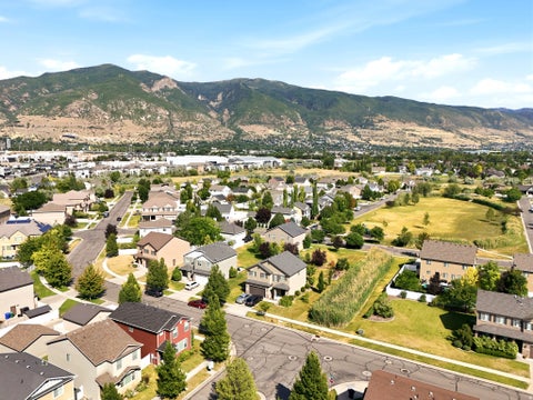 Tiny photo for 1476 W MARE DR N, Farmington, UT 84025 (MLS # 2169413)