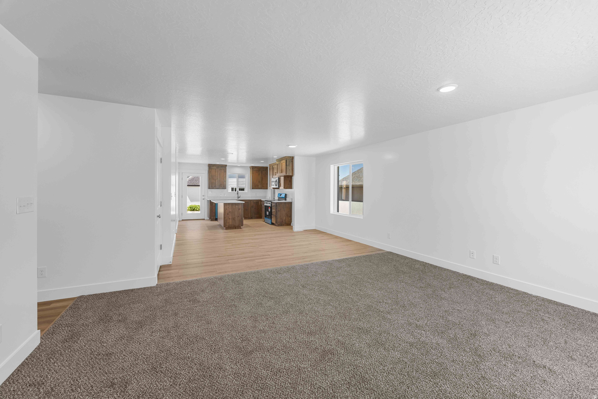 SUMMIT RIDGE THE HILLS - Residential