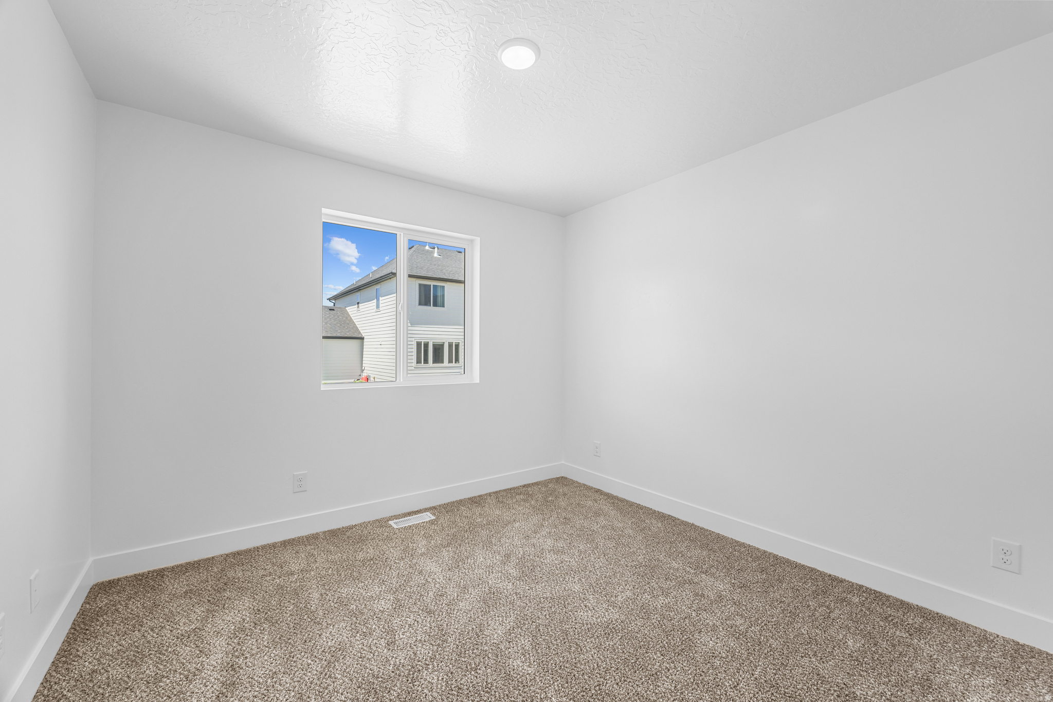 SUMMIT RIDGE THE HILLS - Residential