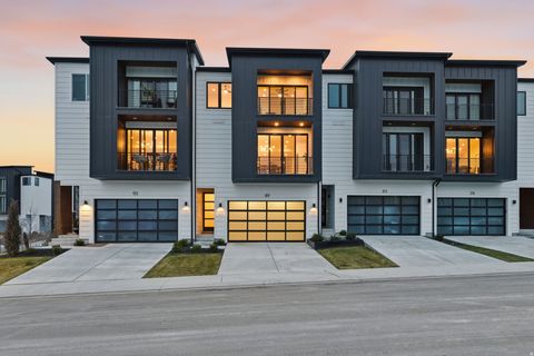 Photo of 133 WATSON DR, Saratoga Springs, UT 84045 (MLS # 2144297)