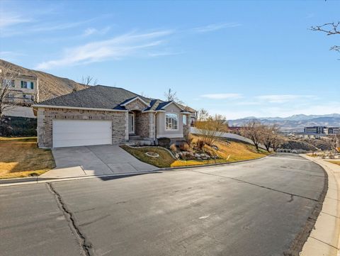 Tiny photo for 352 E HAVEN CREST RD, Draper, UT 84020 (MLS # 2140028)