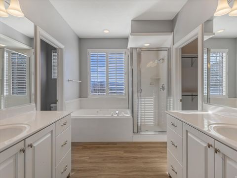 Tiny photo for 352 E HAVEN CREST RD, Draper, UT 84020 (MLS # 2140028)