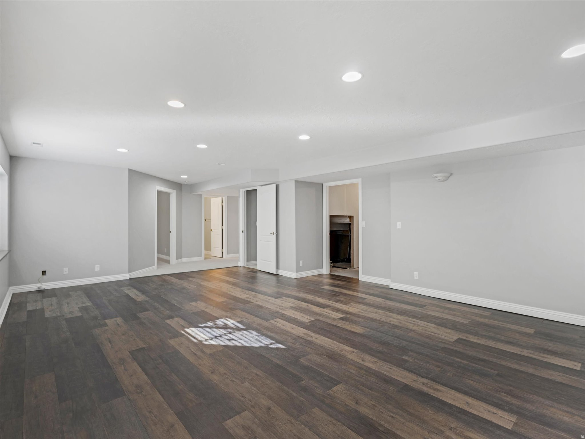 SOUTH MOUNTAIN - Residential