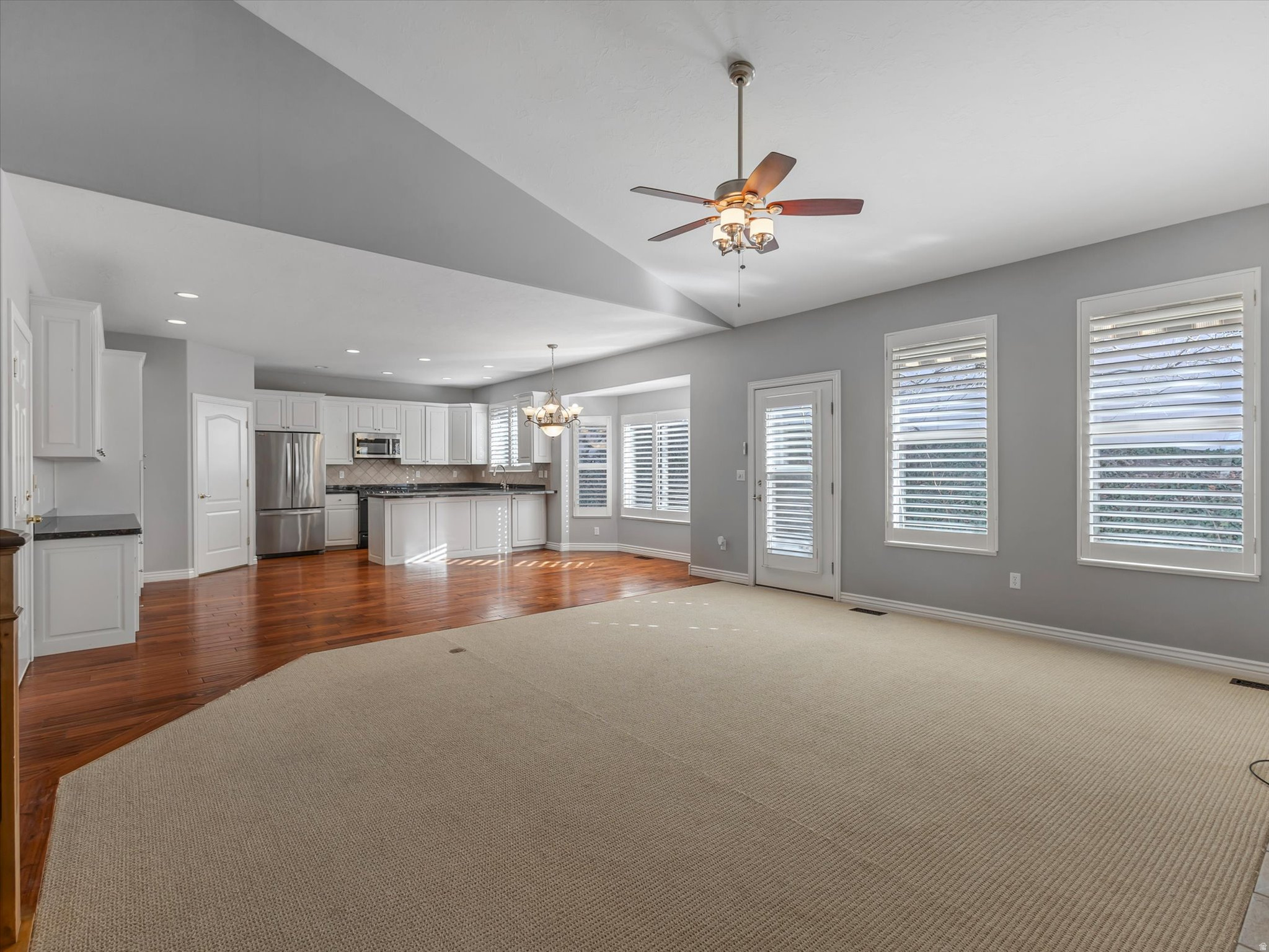 SOUTH MOUNTAIN - Residential