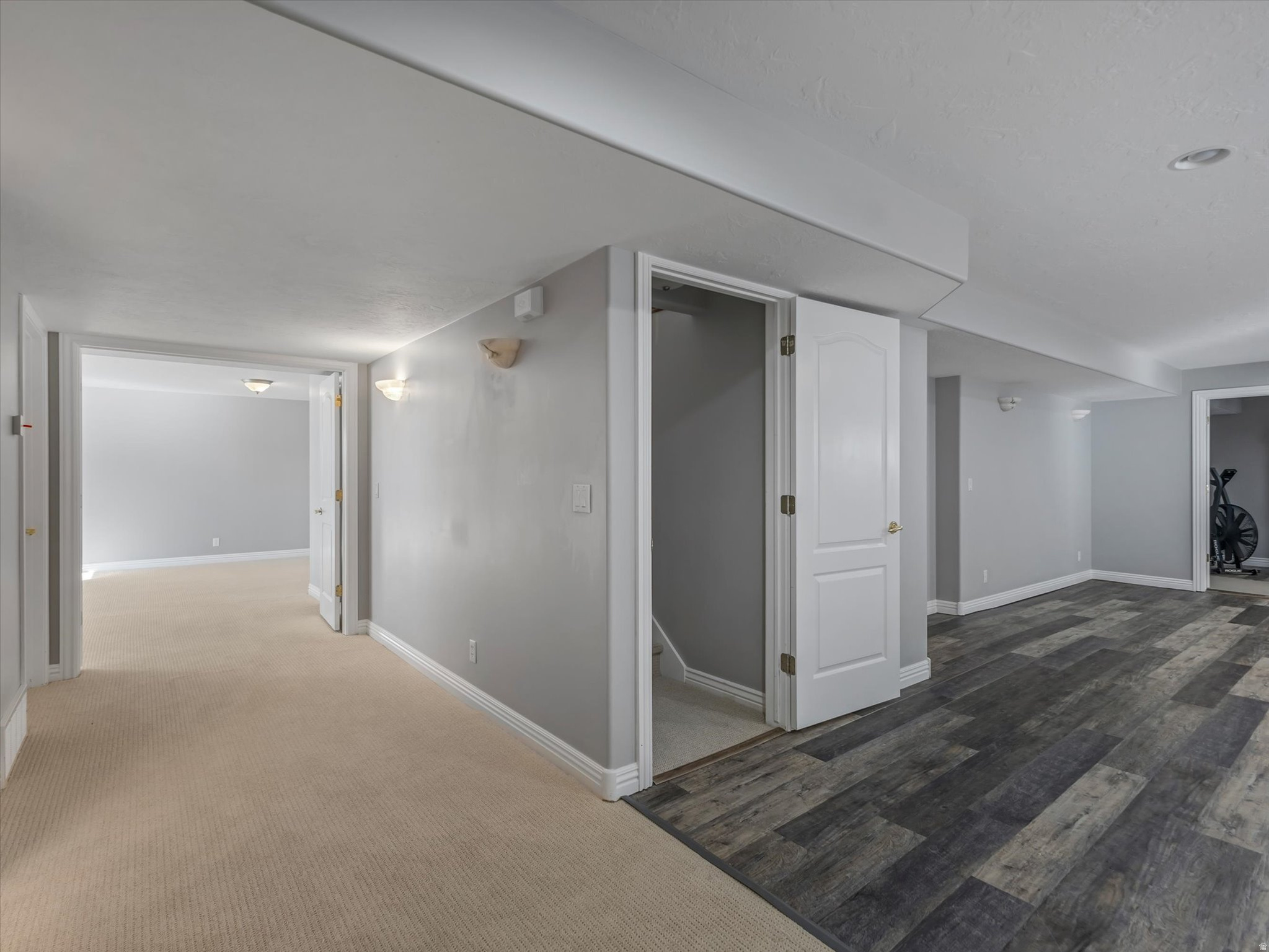 SOUTH MOUNTAIN - Residential