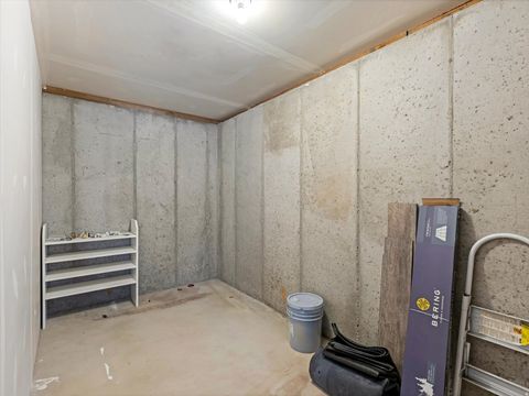 Tiny photo for 352 E HAVEN CREST RD, Draper, UT 84020 (MLS # 2140028)