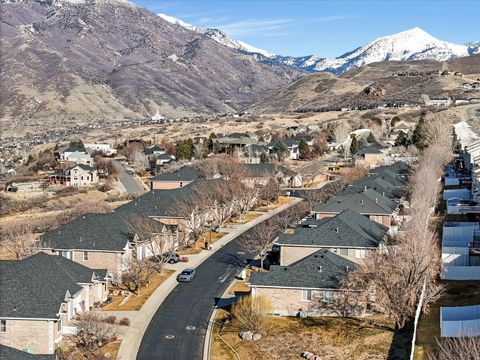 Tiny photo for 352 E HAVEN CREST RD, Draper, UT 84020 (MLS # 2140028)