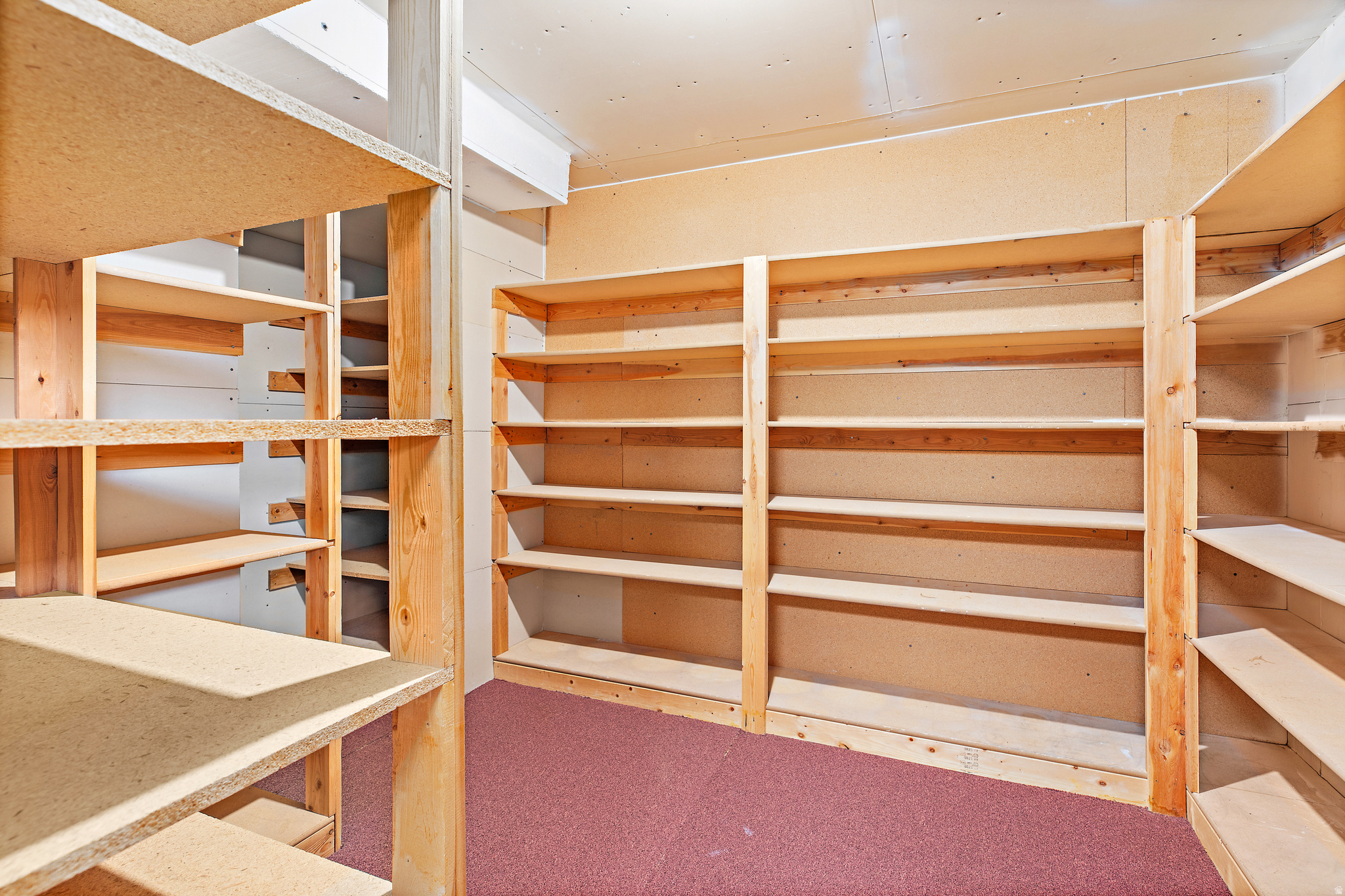 AUTUMN COVE - Residential