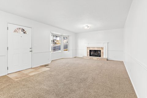 Tiny photo for 1184 E 300 N, Pleasant Grove, UT 84062 (MLS # 2136411)