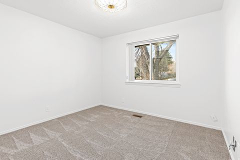 Tiny photo for 1184 E 300 N, Pleasant Grove, UT 84062 (MLS # 2136411)