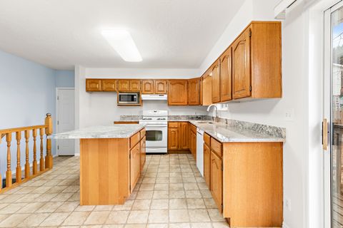 Tiny photo for 1184 E 300 N, Pleasant Grove, UT 84062 (MLS # 2136411)