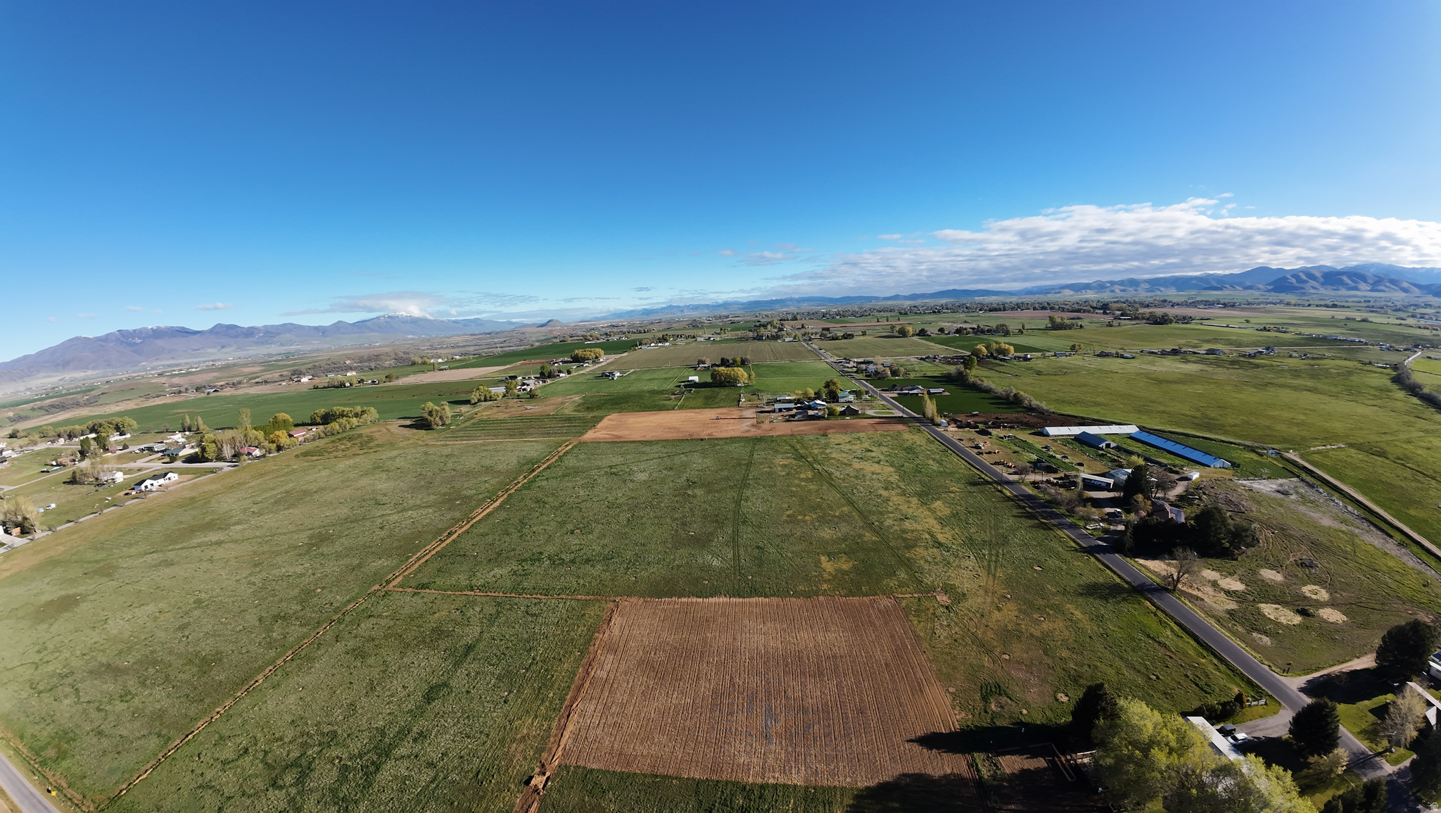 LOT 3 LEW PALMER - Land