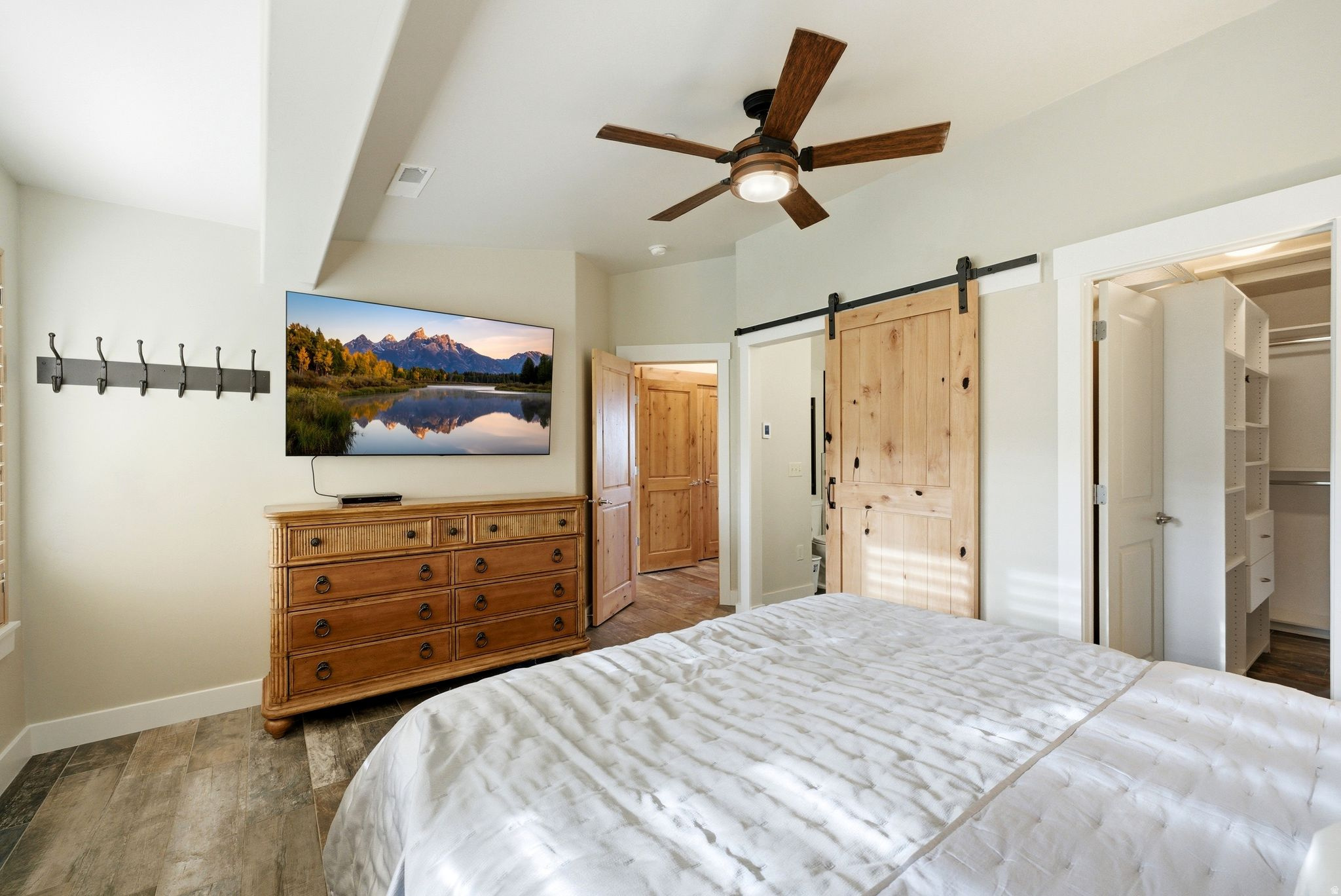 BEAR HOLLOW VILLAGE - Residential