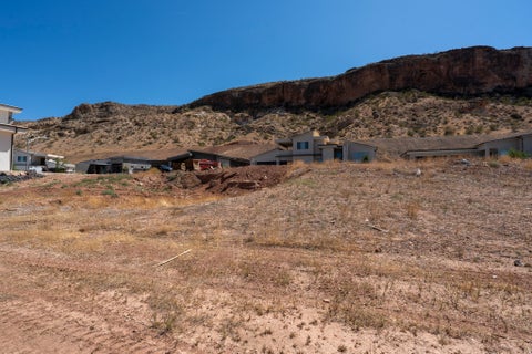 Tiny photo for 421 N 250 E #32, La Verkin, UT 84745 (MLS # 2158947)