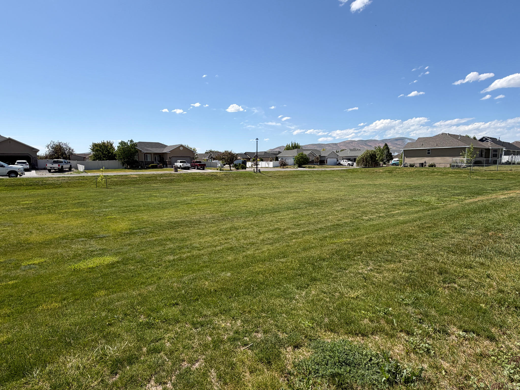 SANDALLWOOD ACRES - Residential