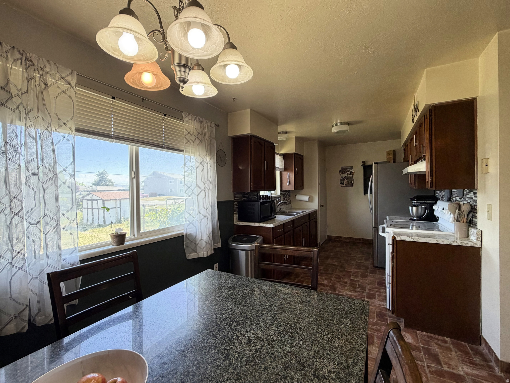 SANDALLWOOD ACRES - Residential