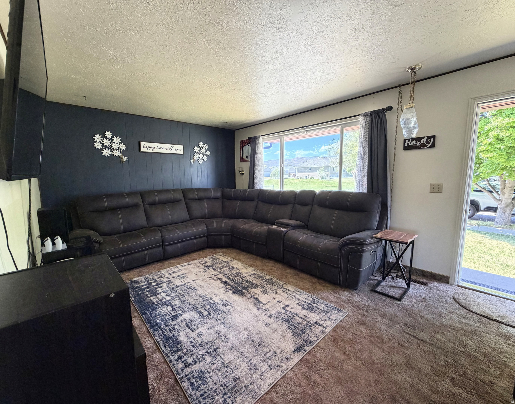 SANDALLWOOD ACRES - Residential