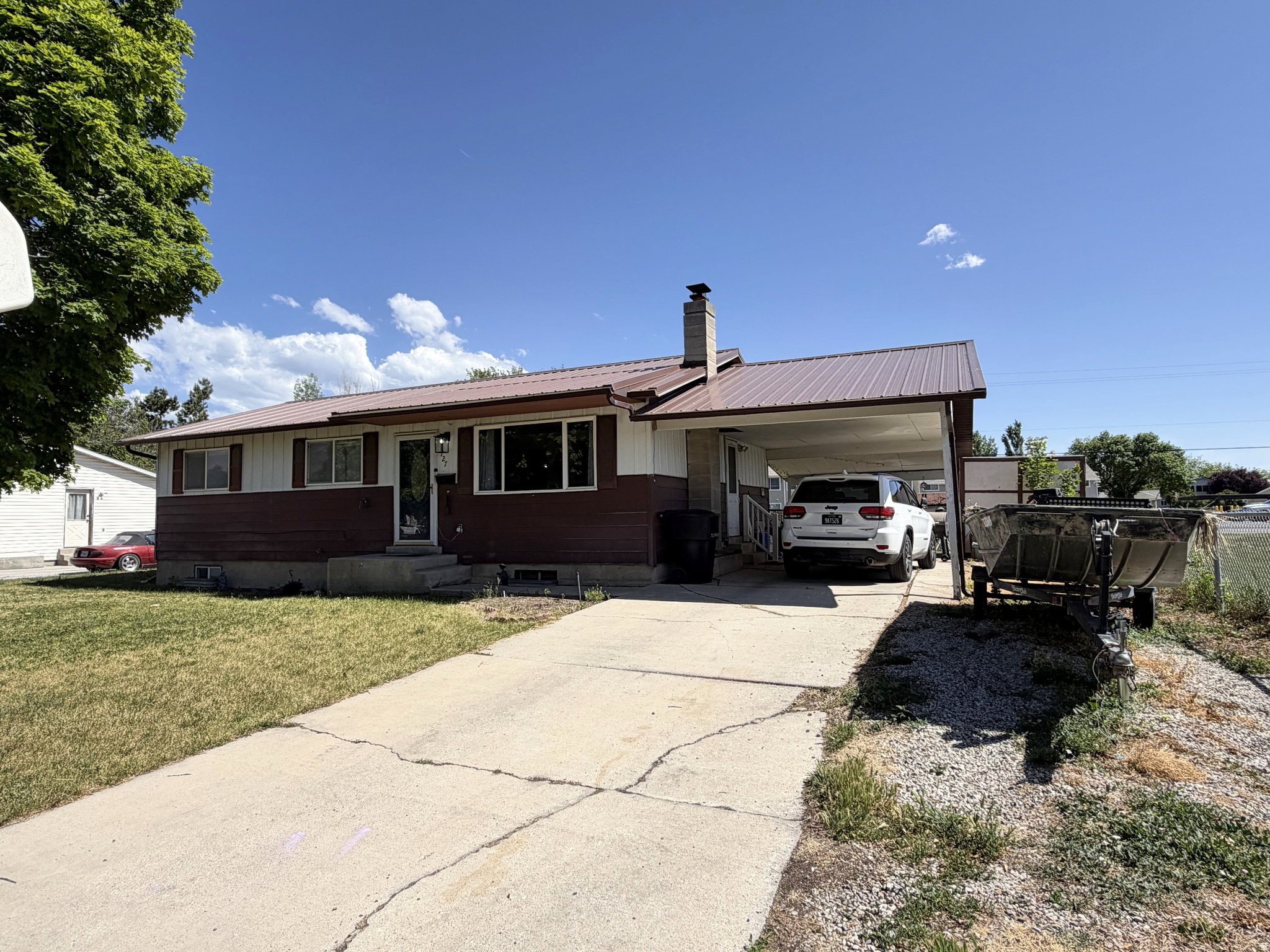 SANDALLWOOD ACRES - Residential