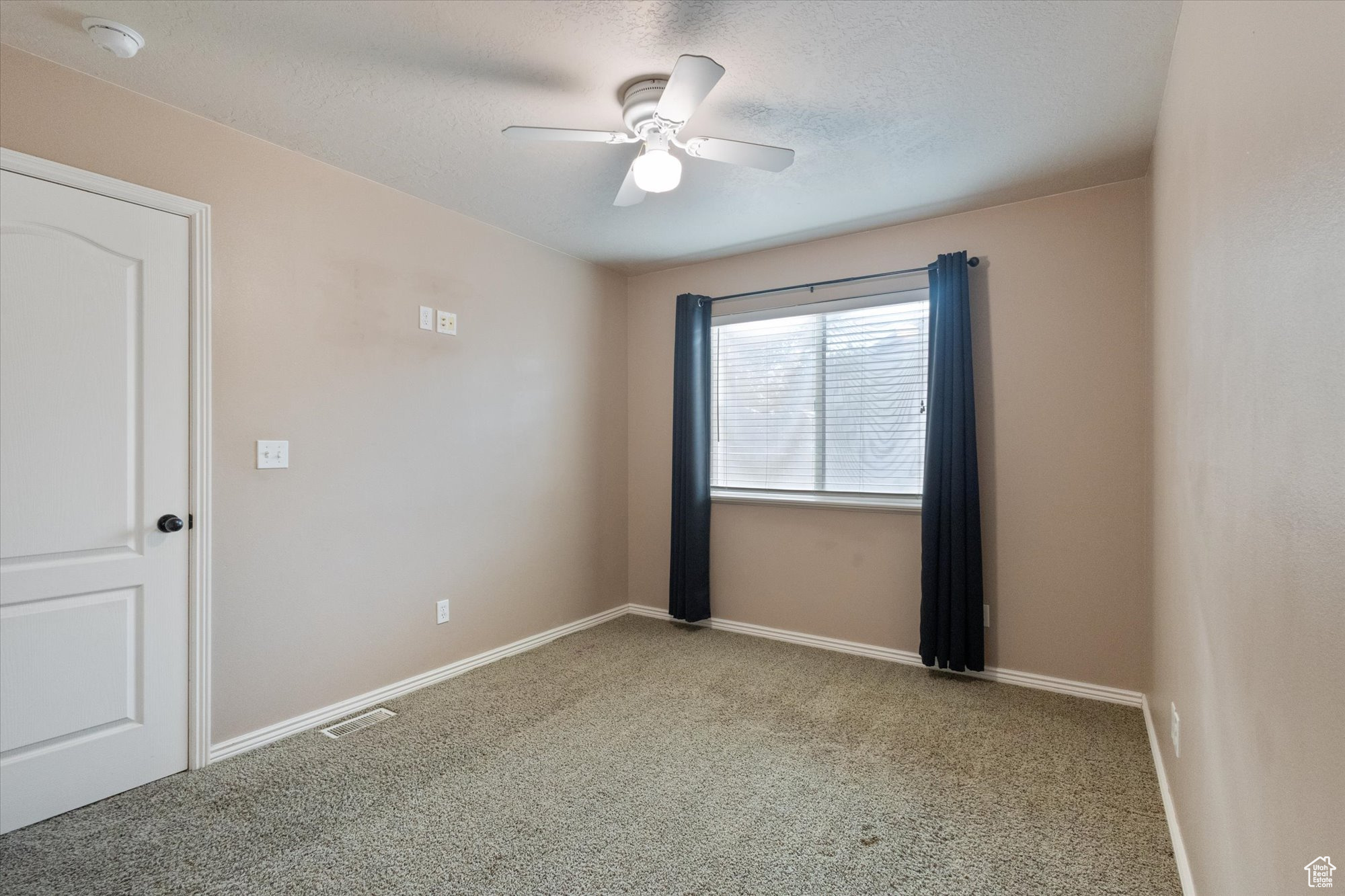 EAGLE POINT - Residential