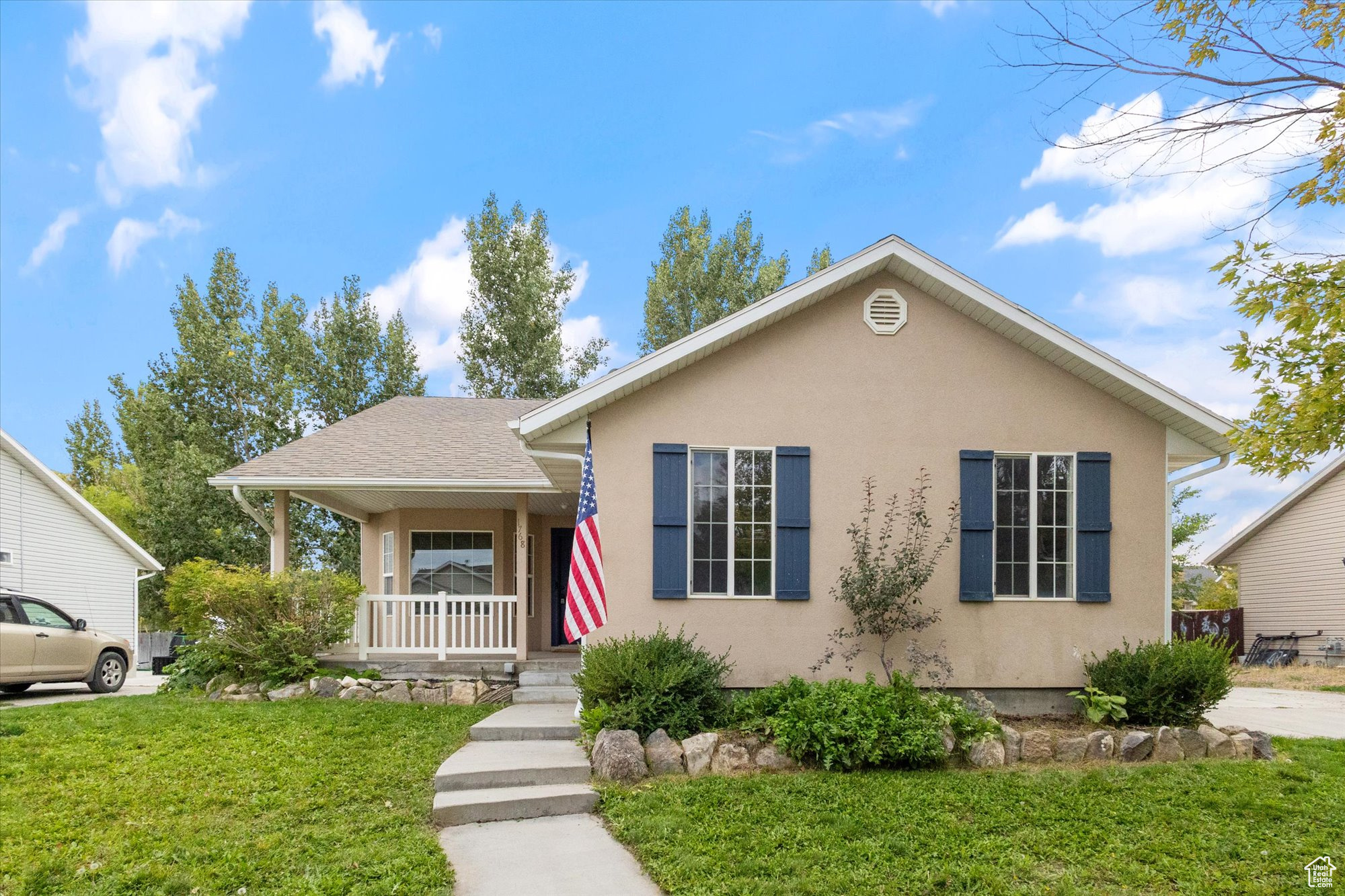 EAGLE POINT - Residential