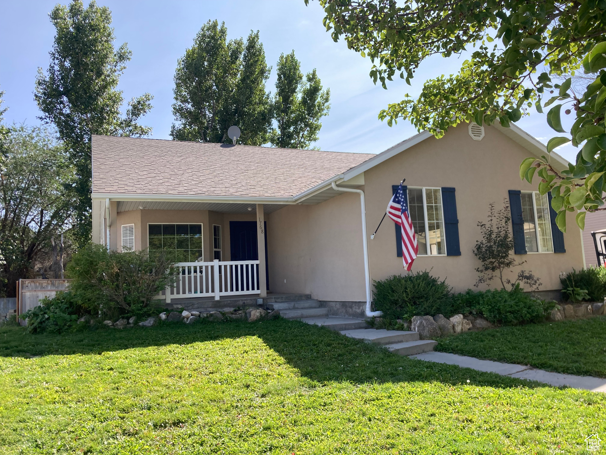 EAGLE POINT - Residential