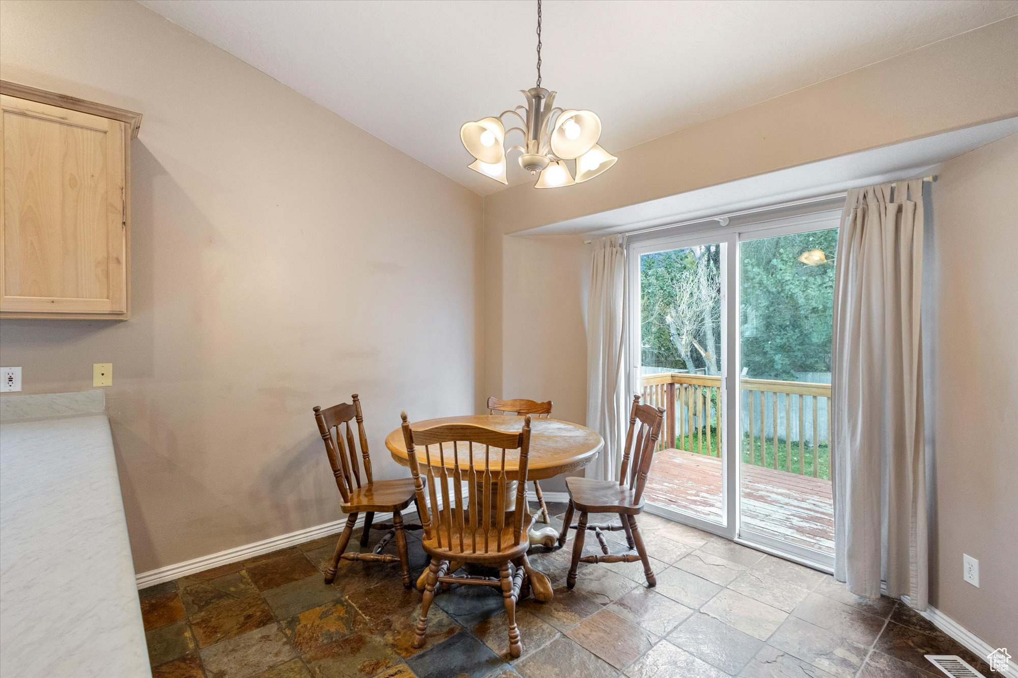 EAGLE POINT - Residential