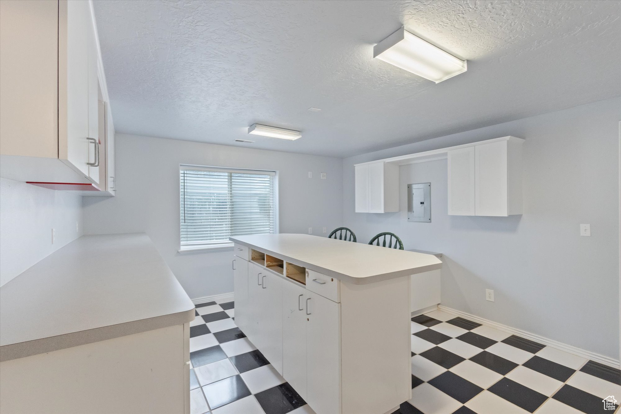 EAGLE POINT - Residential