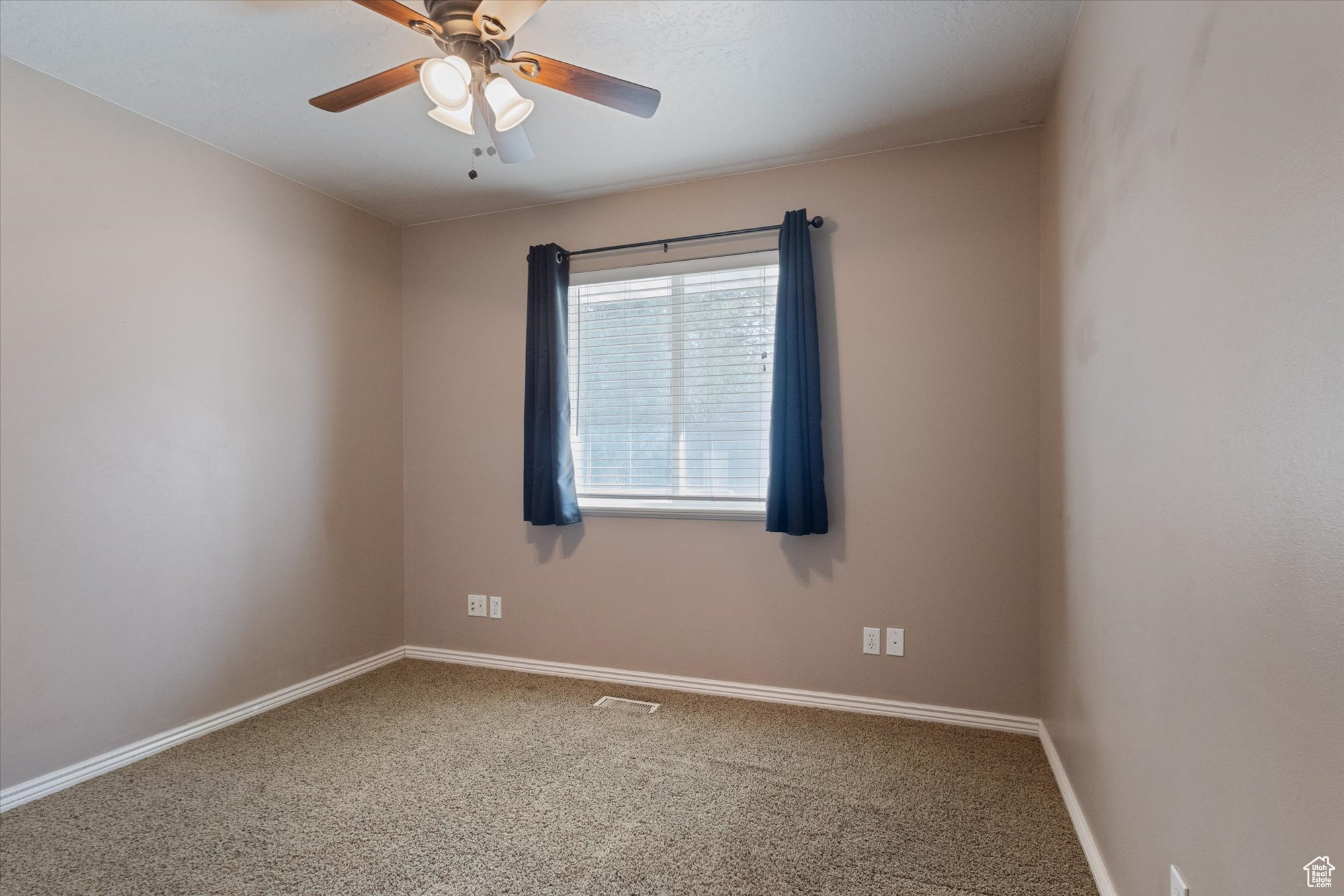 EAGLE POINT - Residential