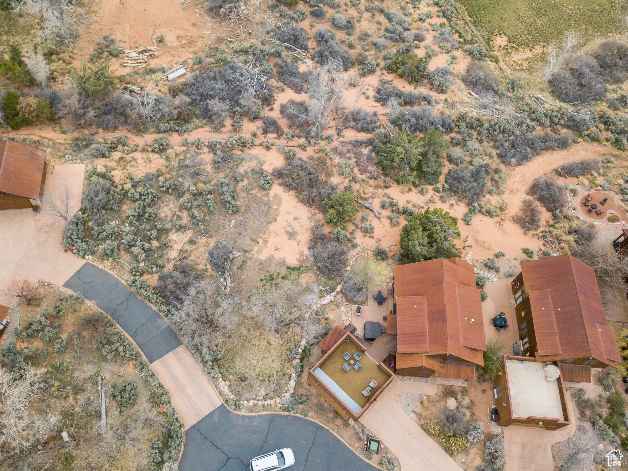 COYOTE RUN - Residential
