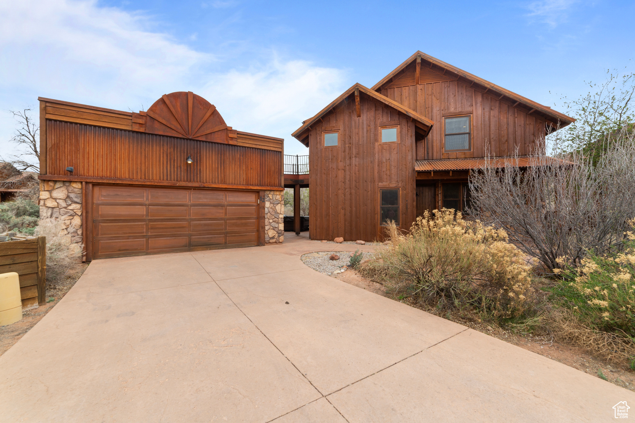 COYOTE RUN - Residential