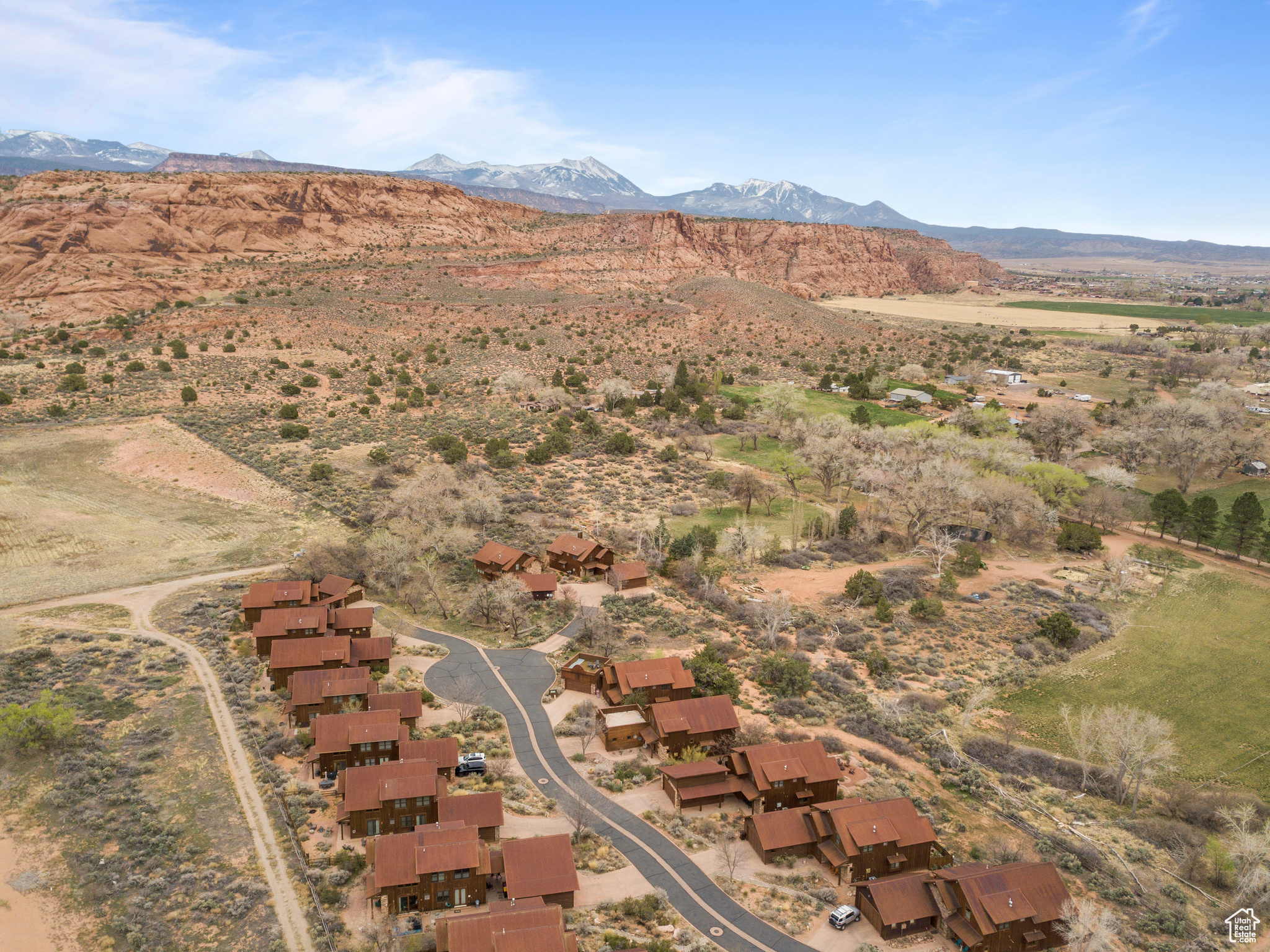 COYOTE RUN - Residential