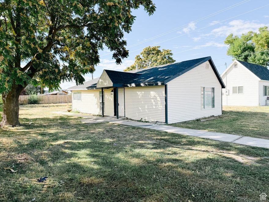 Recently renovated and ready for its new owners! New roof, cabinets, counter tops, flooring, and bathrooms! Big private backyard with mature trees, and storage sheds. Call listing agent to schedule your showing today!