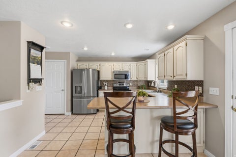 Tiny photo for 998 E 450 S, Pleasant Grove, UT 84062 (MLS # 2172836)