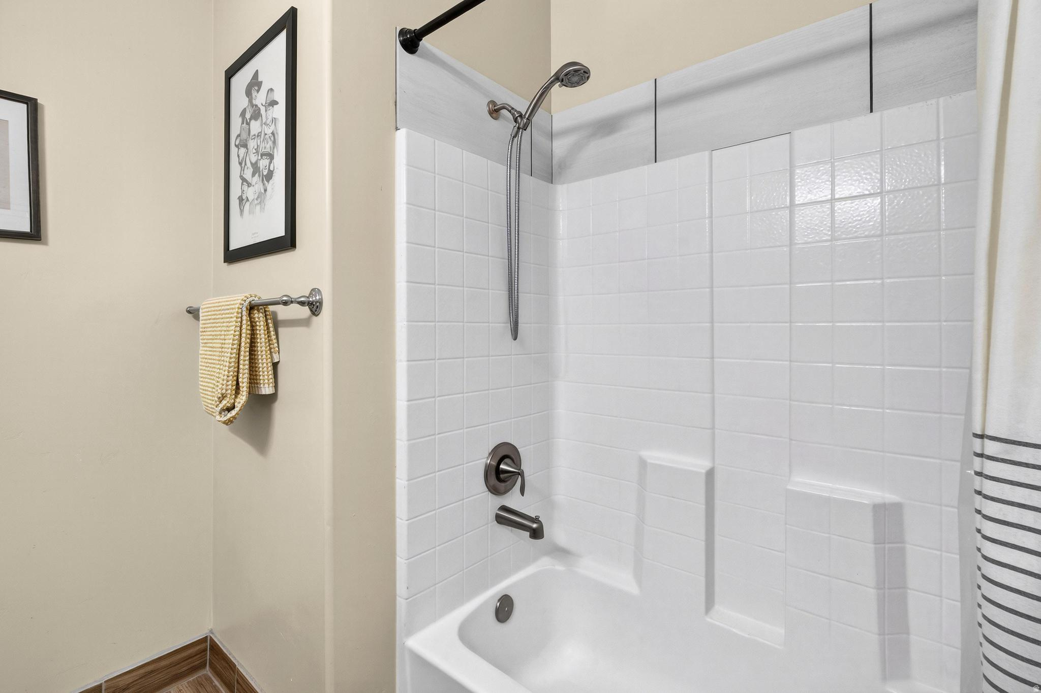 ZIONS GATE ESTATES PH 3 - Residential